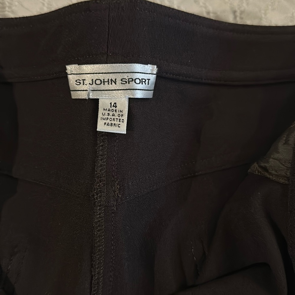 St John Mahogany pants NWOT